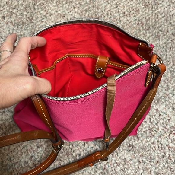 New Dooney & Bourke crossbody - Picture 7 of 11
